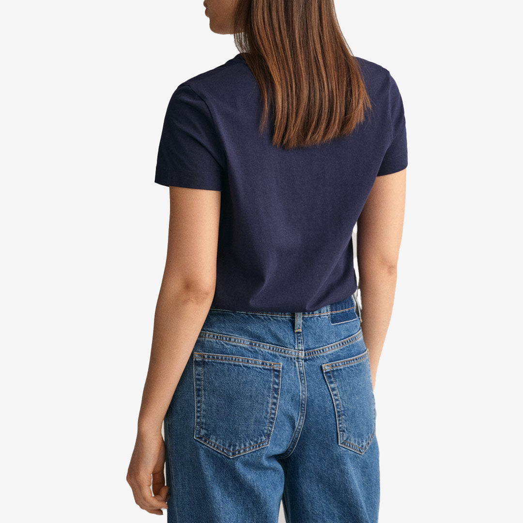 REG SHIELD SS V-NECK T-SHIRT