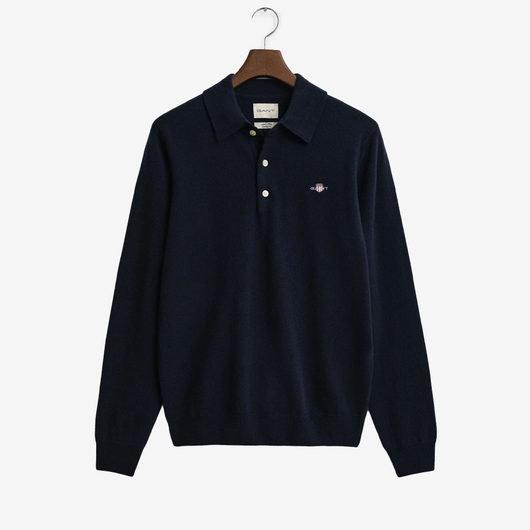 Gant Superfine Lambswool Polo i Marine med pikékrage och broderad Gant-shield på bröstet