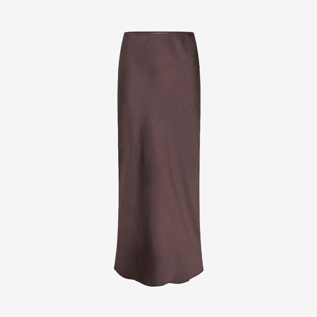 Saagneta Long Skirt långkjol i färgen Fudge, återvunnen polyester, elastisk midja