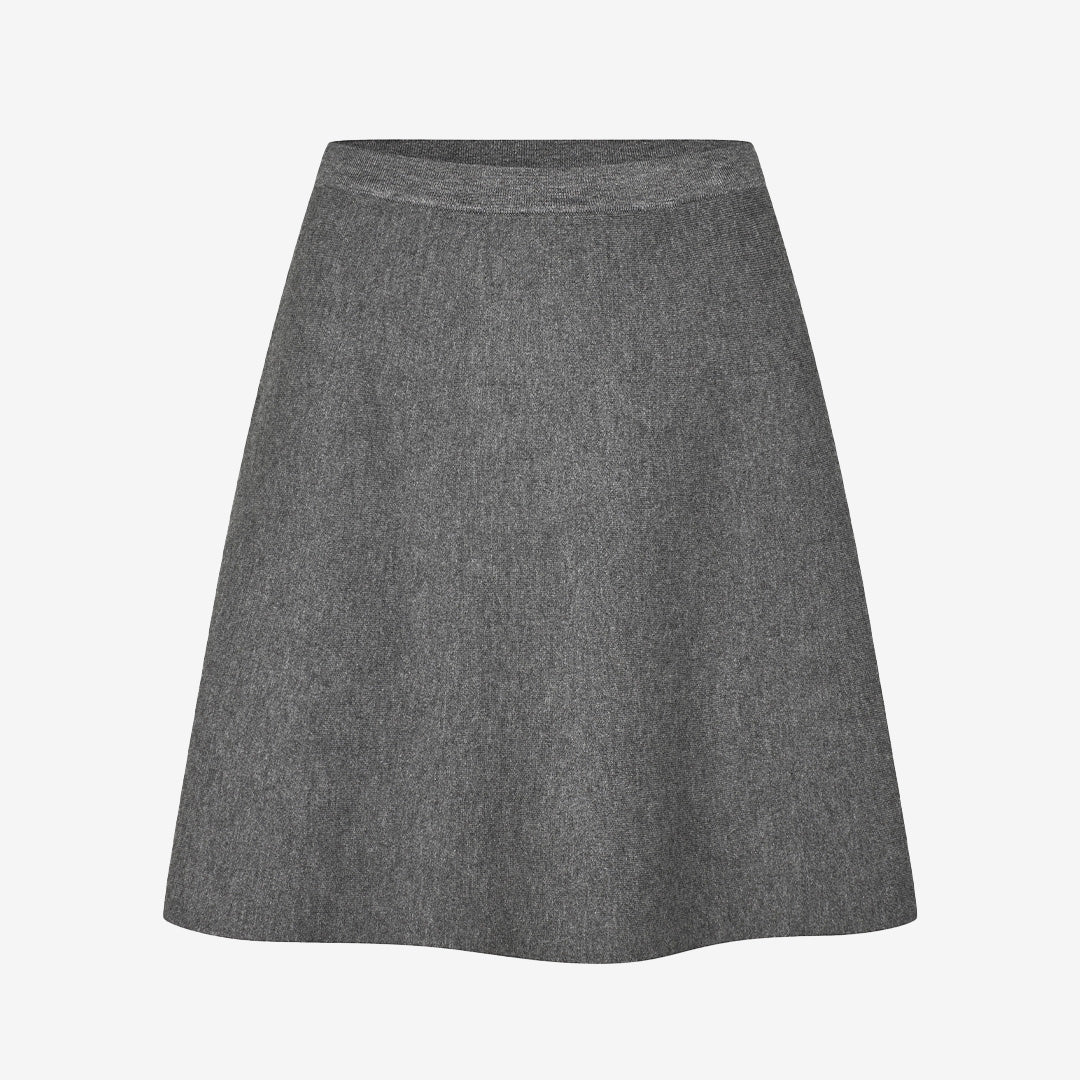 Salula Skirt i färgen Dark Grey, tillverkad i LENZING™ ECOVERO™ viskos med elastisk midja