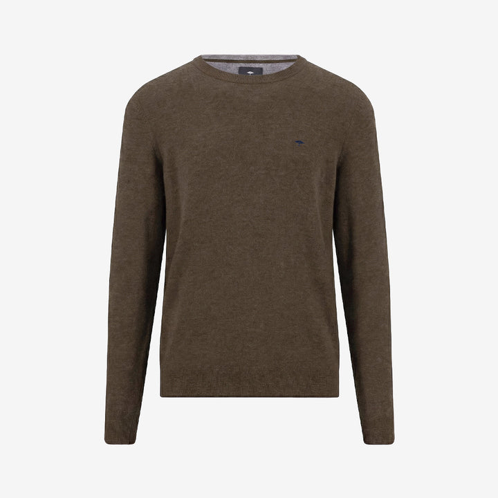 Fynch Hatton O-Neck Merino Cashmere tröja i Soil med rund hals och mjuk kvalitet i ull och kashmir.