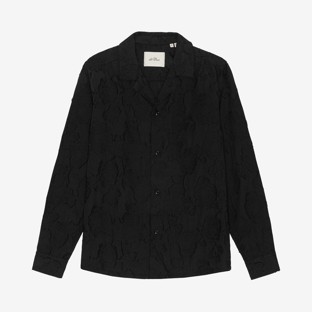 Les Deux Flower Jacquard Shirt i Black med vävt jacquardmönster, tillverkad i 100 % bomull.