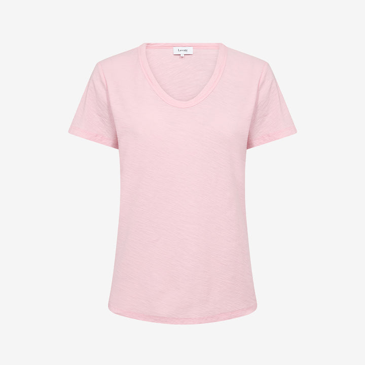 T-shirt i ekologisk bomull i färgen rose med v-ringning och korta ärmar