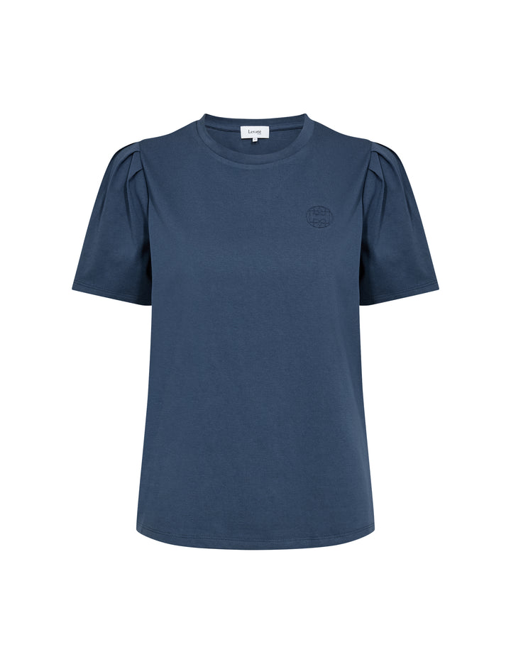 LR-ISOL 1 T-shirt i färgen Big Dipper med puffärmar och texturerat mönster framtill