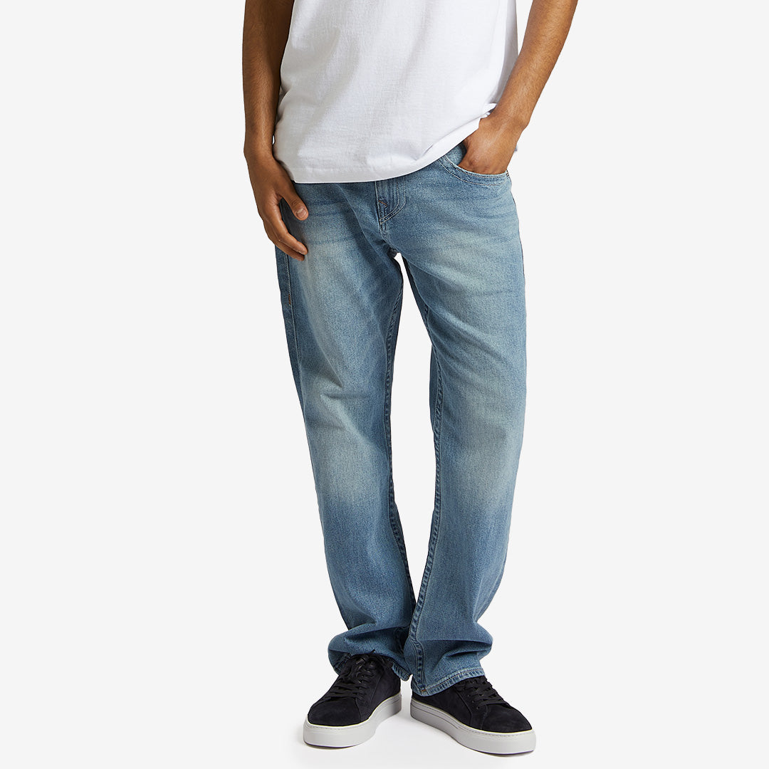 True Religion Ricky jeans i Brilliant Med Wash med raka ben