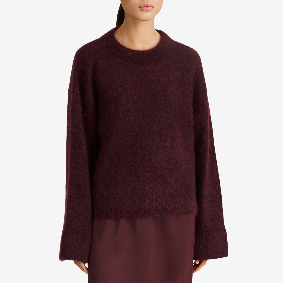 Stylein Niclas Short Sweater bordeaux kort stickad tröja i mohairmix