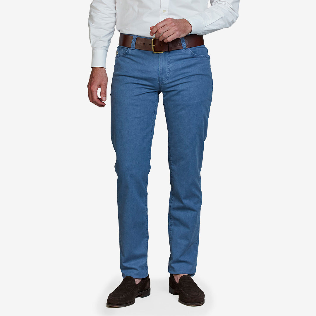 Blå 5-ficks byxor i twill från Hansen & Jacob, modell 12012