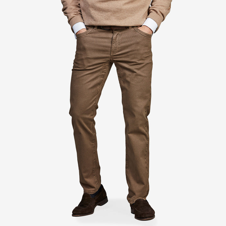 5-Pkt Cutn Sew Bormio Print Dark Beige femficksbyxa med stretch och exklusivt printat tyg från Hansen & Jacob