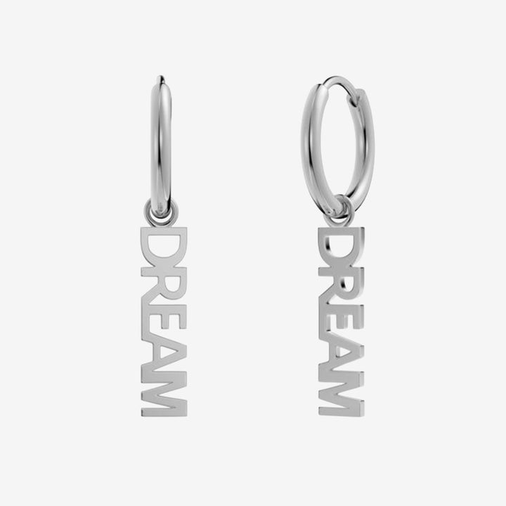 Edblad Dream Hoops Steel örhängen i blankt rostfritt stål med utskuren text