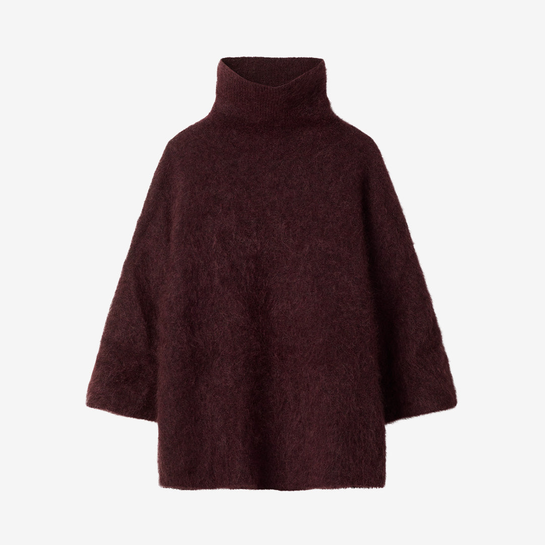 Stylein Nyssa Sweater 12742 i Bordeaux med polokrage och mjuk stickad kvalitet för dam.