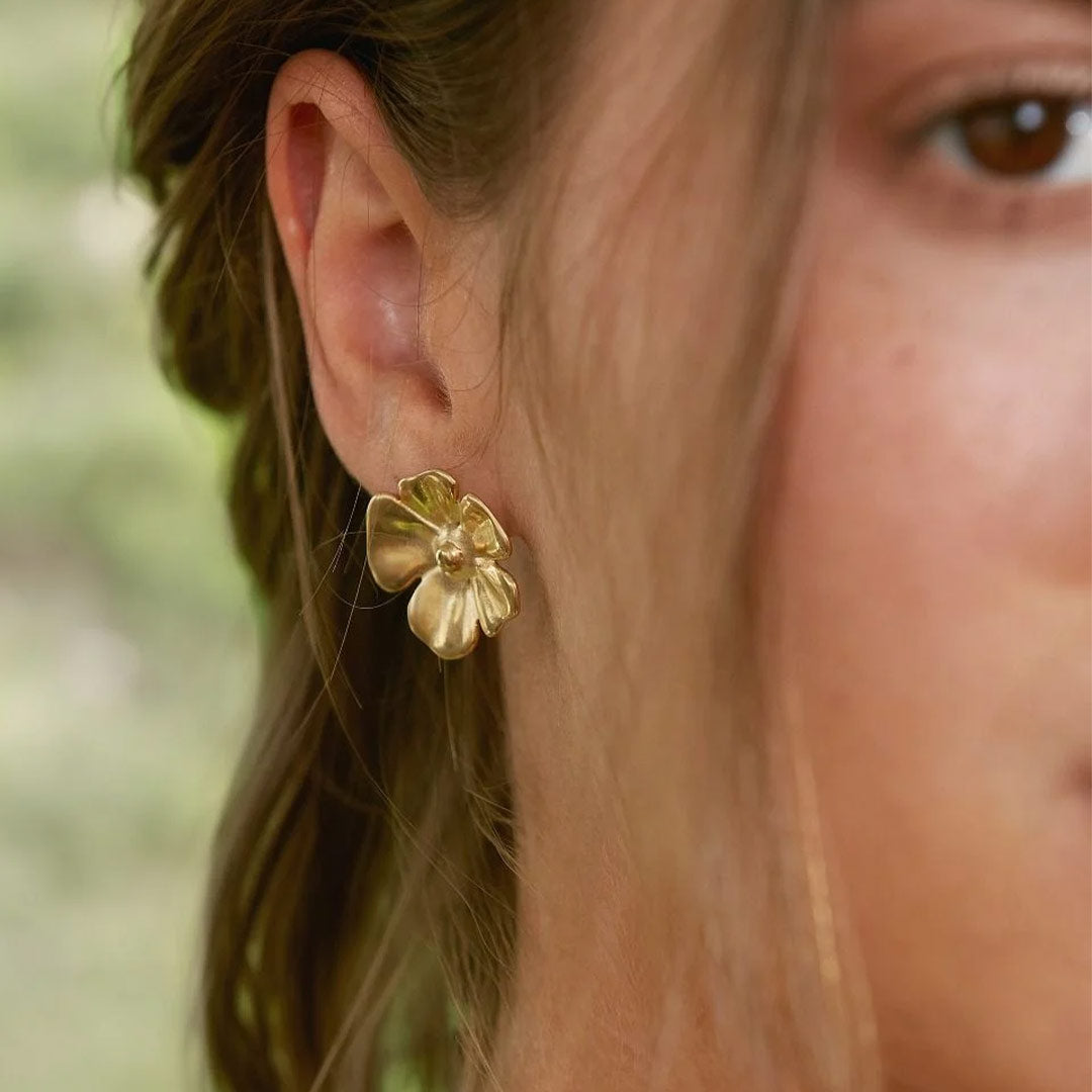 Floral Studs L Gold