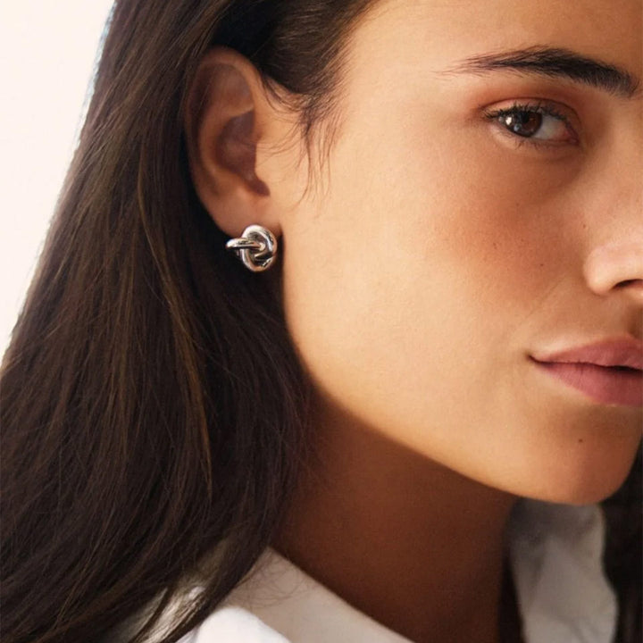 Infinity Knot Studs L Steel