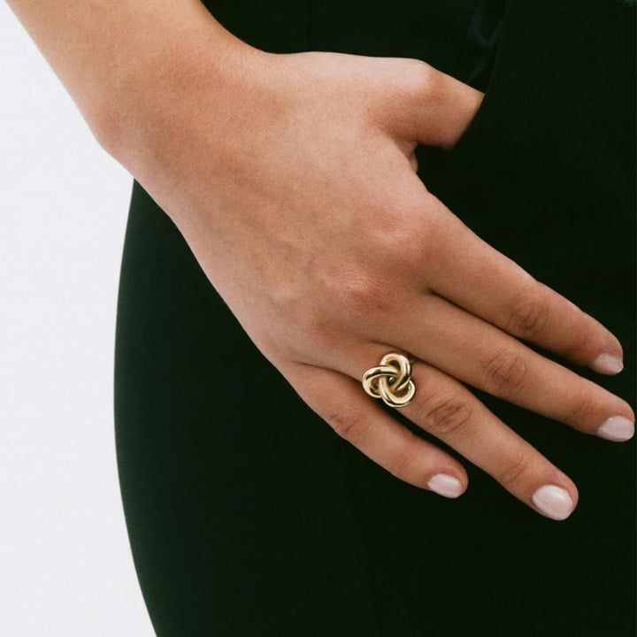 Infinity Knot Ring L Gold