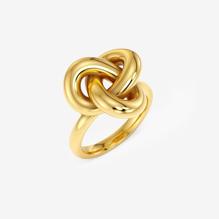 Edblad Infinity Knot Ring L Gold – guldfärgad ring med stor oändlighetsknut