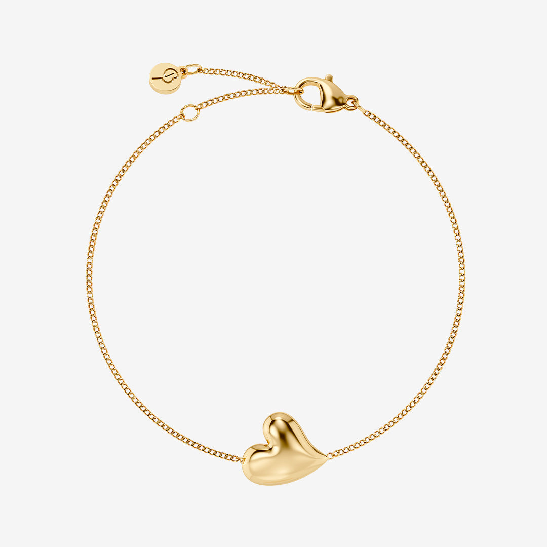 Amorina Bracelet armband i 14K guldplätering med hjärta fäst mitt på kedjan