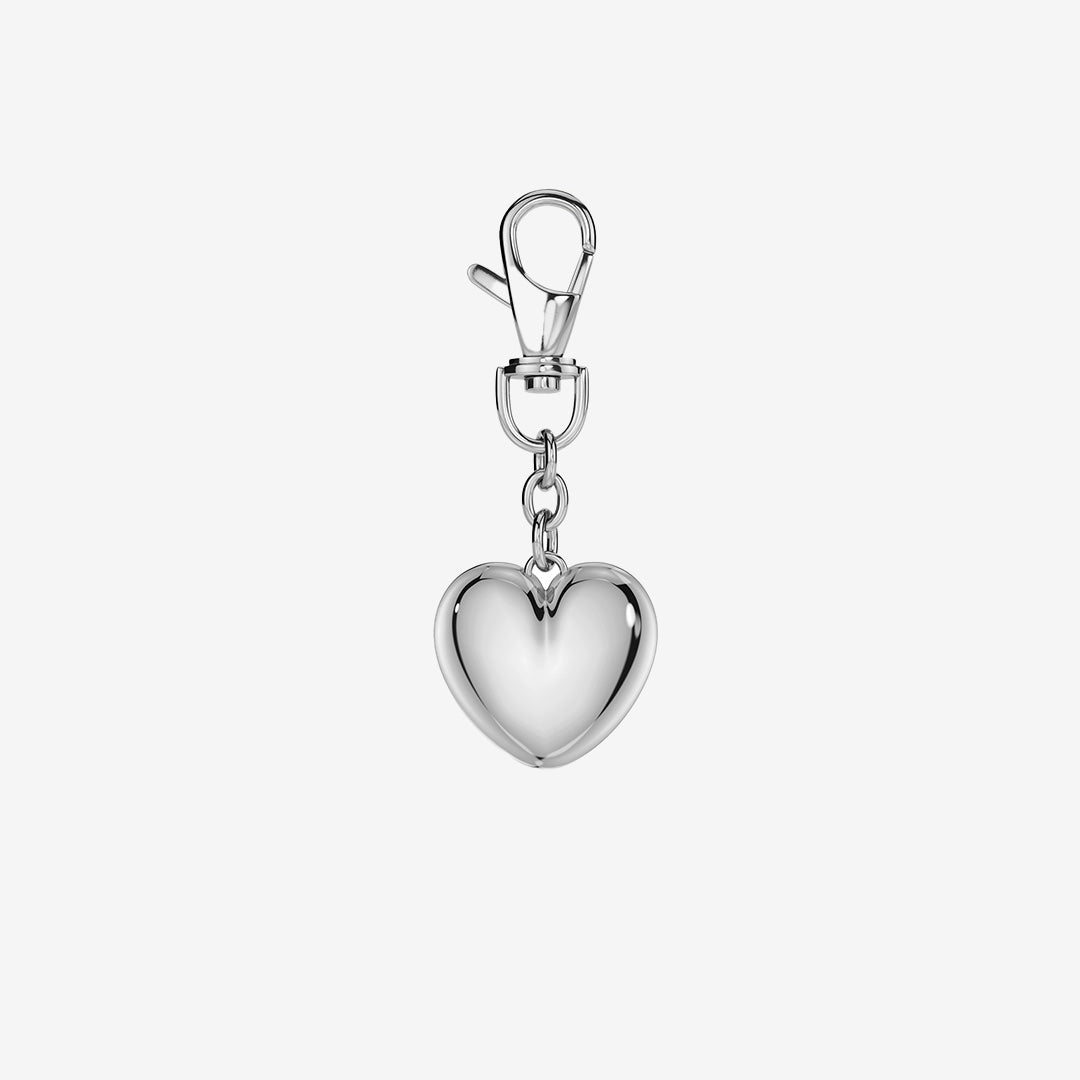 Barley bag charm steel – stor hjärtformad bag charm i blankt rostfritt stål