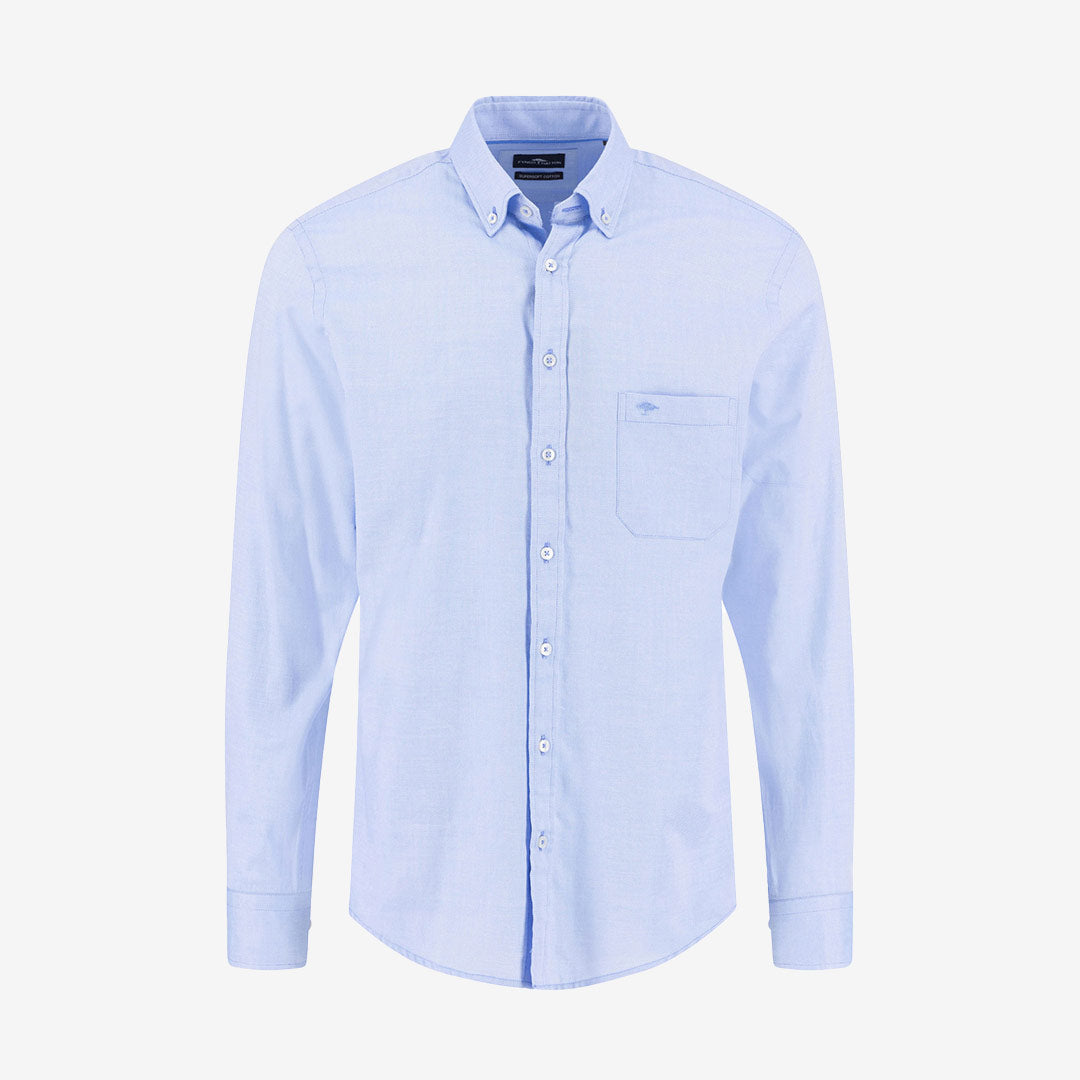 Marinblå bomullsskjorta från Fynch-Hatton med button-down-krage och bröstficka