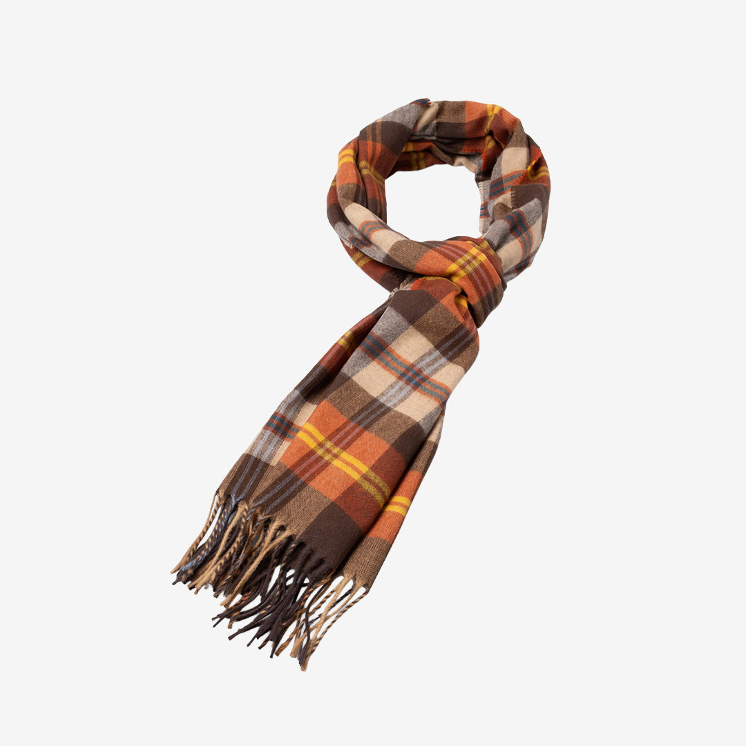 Fynch Hatton Soft Check Scarf halsduk i Sienna med klassiskt rutmönster och mjuk kvalitet.