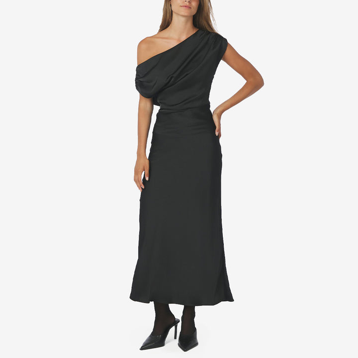 Neo Noir Lilith Heavy Sateen Dress satinklänning för dam i Black med knutdetalj och halsringning med vattenfallseffekt.