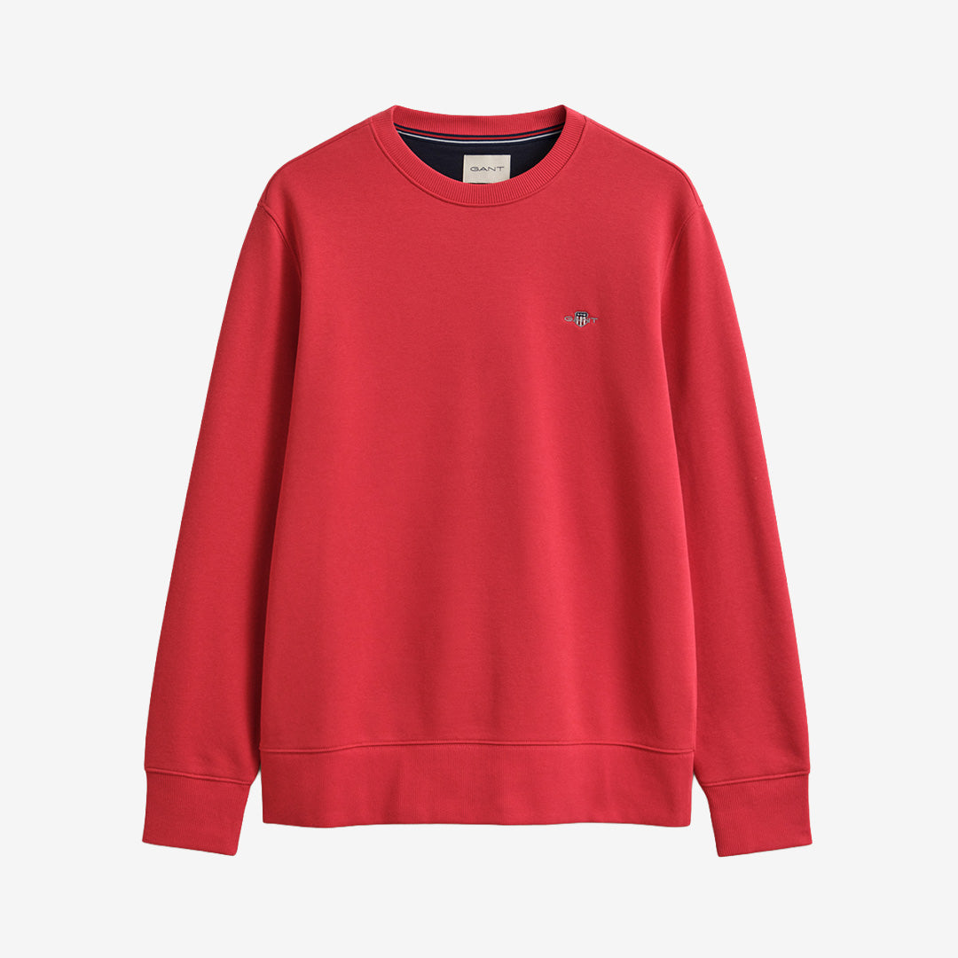 Rundhalsad sweatshirt från Gant i färgen rose red med regular fit och broderad sköld på bröstet