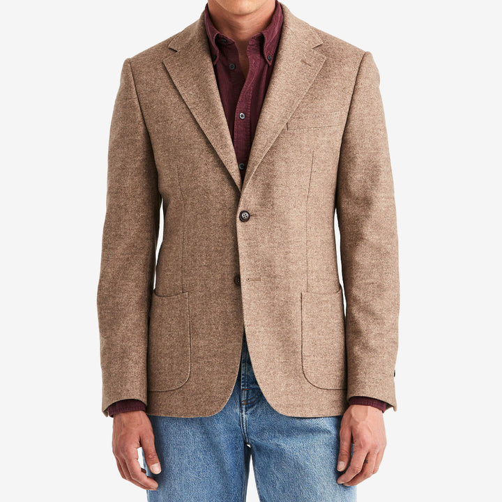 Morris Soft Herringbone Jacket i Khaki med klassiskt fiskbensmönster och mjuk ullblandning.