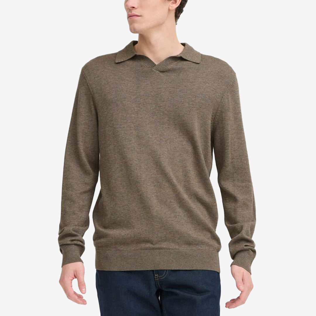 CFBELLS LS Polo Knit i färgen Major Brown Melange i stickad bomulls- och lyocellblandning