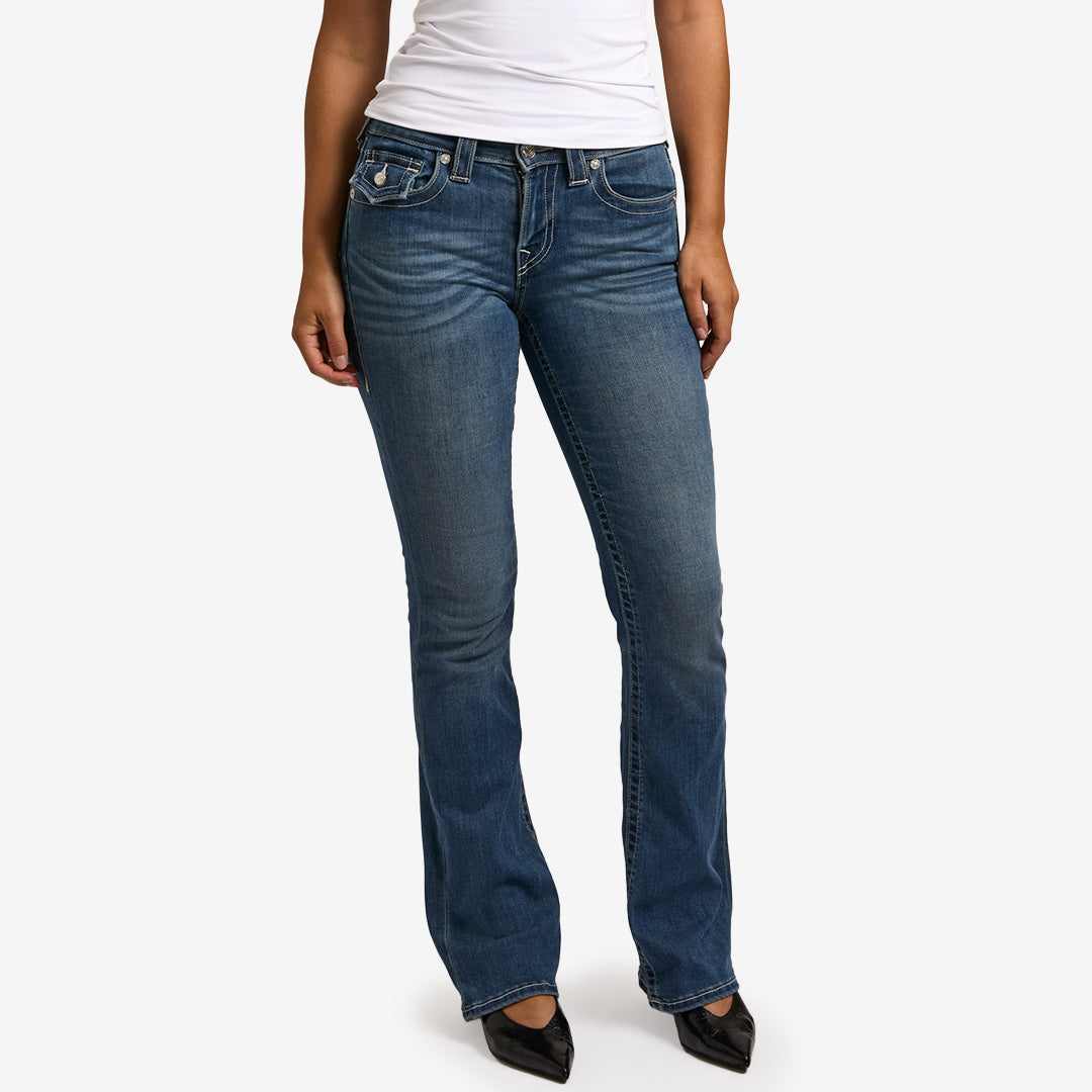 True Religion Becca MR Bootcut Flap jeans med medelhög midja och bootcut-modell
