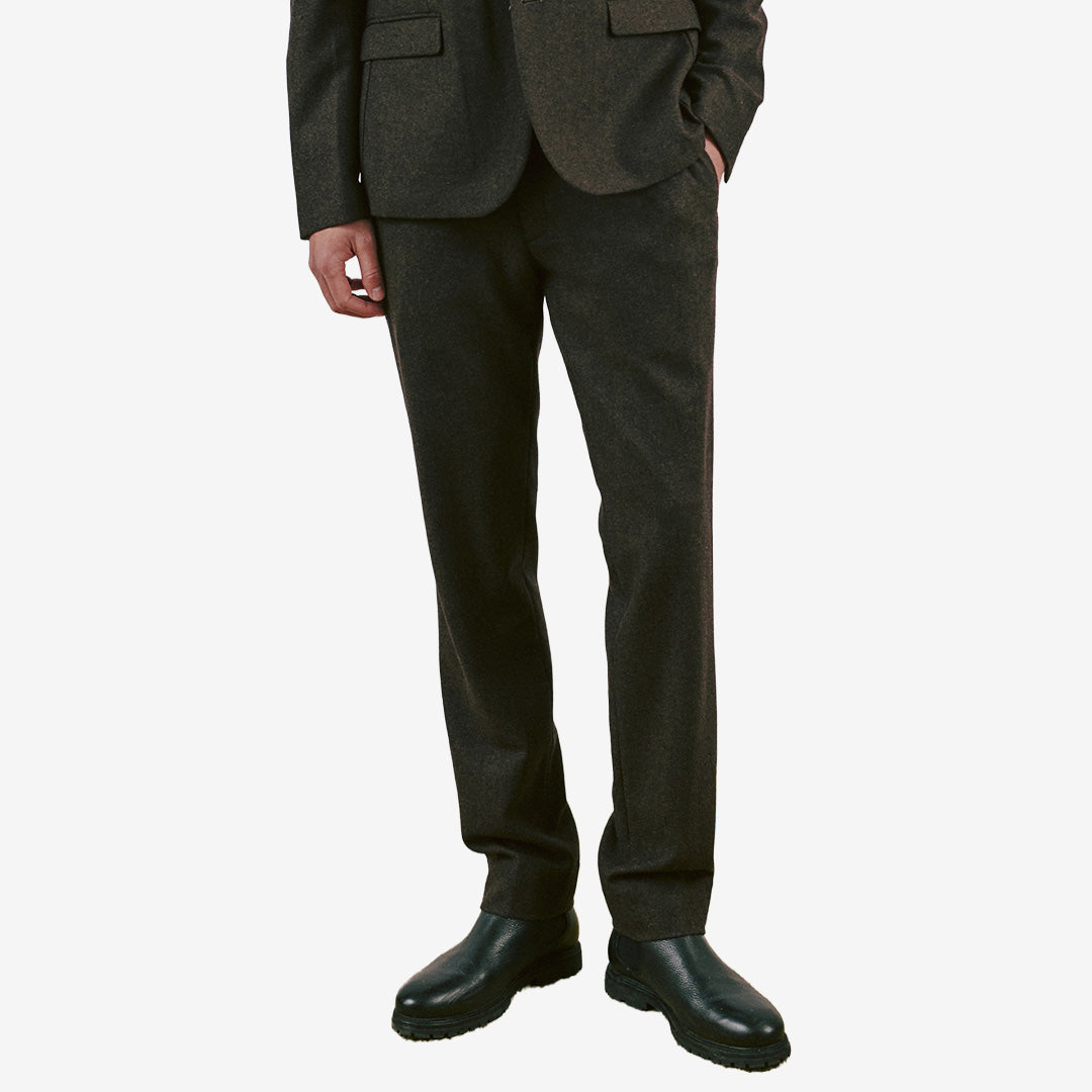 Bruun & Stengade BS Melliw Classic Fit kostymbyxor för herr i Brown med klassisk passform och elegant ullblandning.