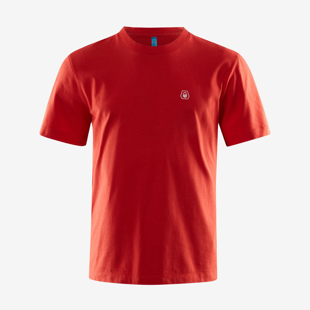 Sail Racing Fleet Tee Aurora Red herr t-shirt i kraftig bomull med logotyp