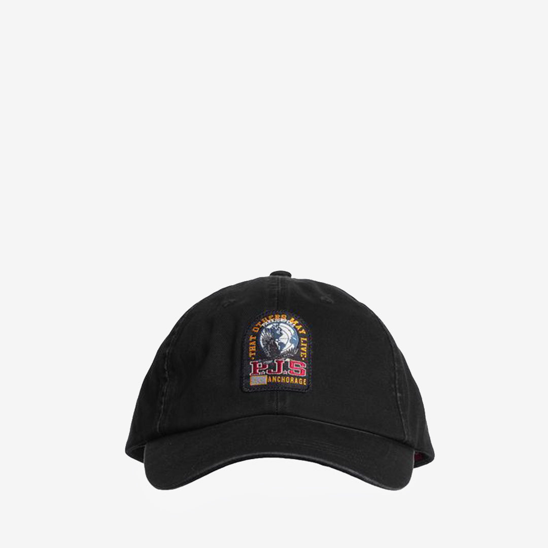 Parajumpers Patch Cap i svart med broderad patch framtill