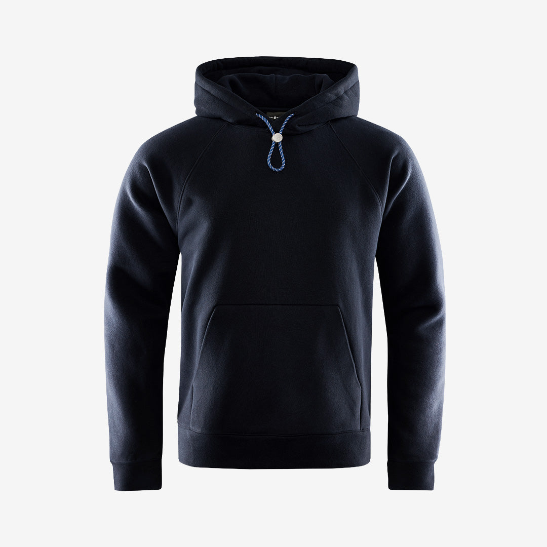Sail Racing Flow Hood hoodie i Dark Navy med avslappnad passform, justerbar huva och känguruficka.