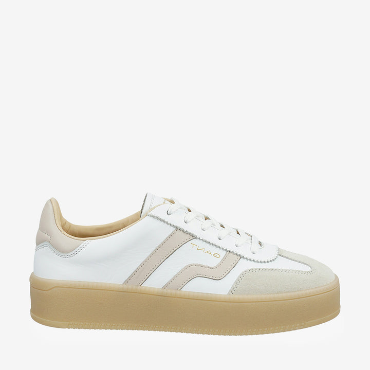 Vit och beige damsneaker i läder från Cuzmani, modell G265