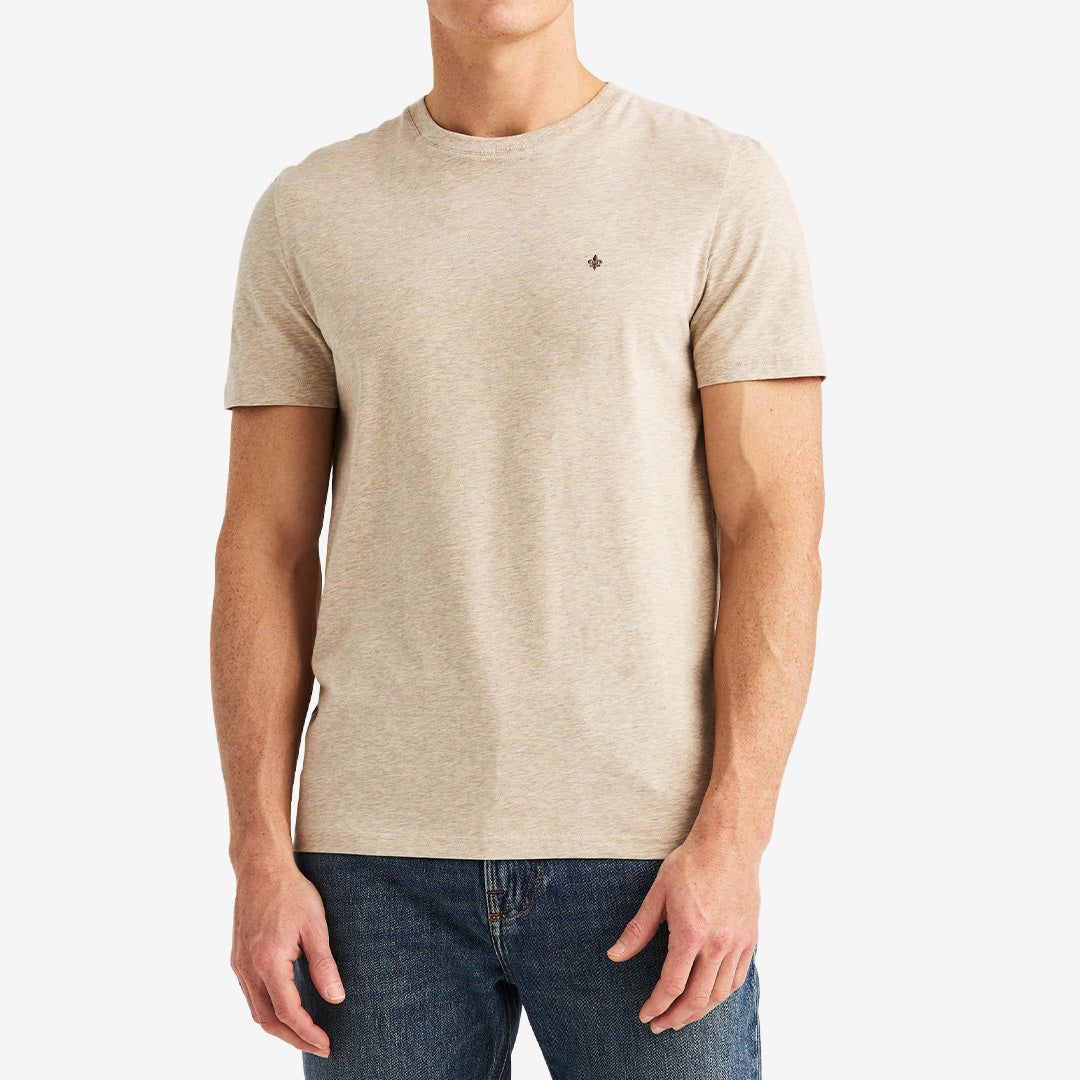 Morris James Tee i Khaki, klassisk t-shirt i mjuk bomullsjersey med stretch och bekväm passform.