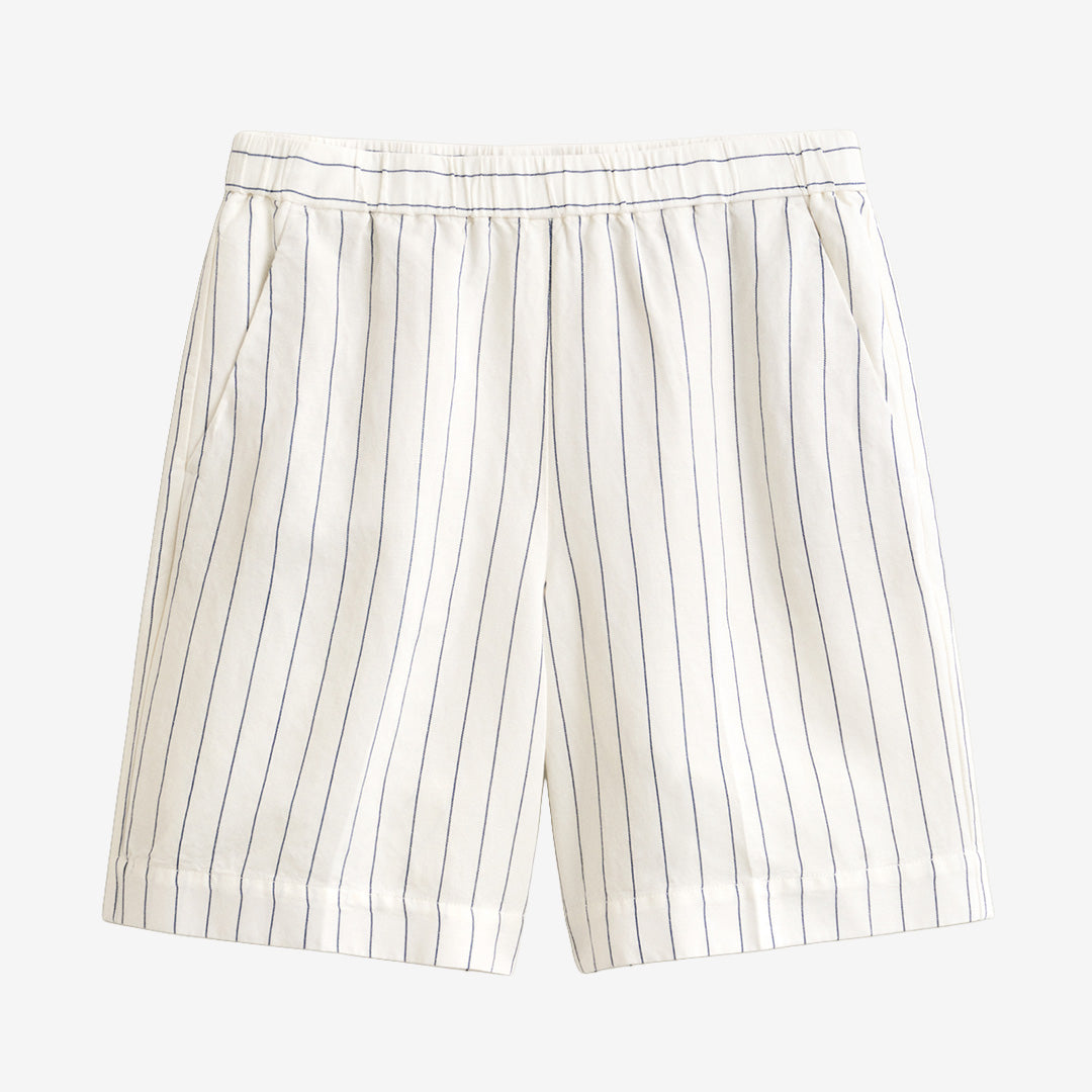 Randiga pull-on shorts i linne- och viskosblandning i färgen Eggshell