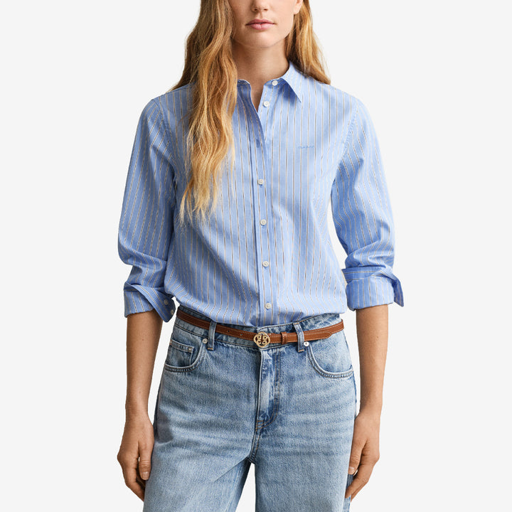 Randig poplinskjorta från Gant i färgen Hydrangea Blue med avslappnad passform