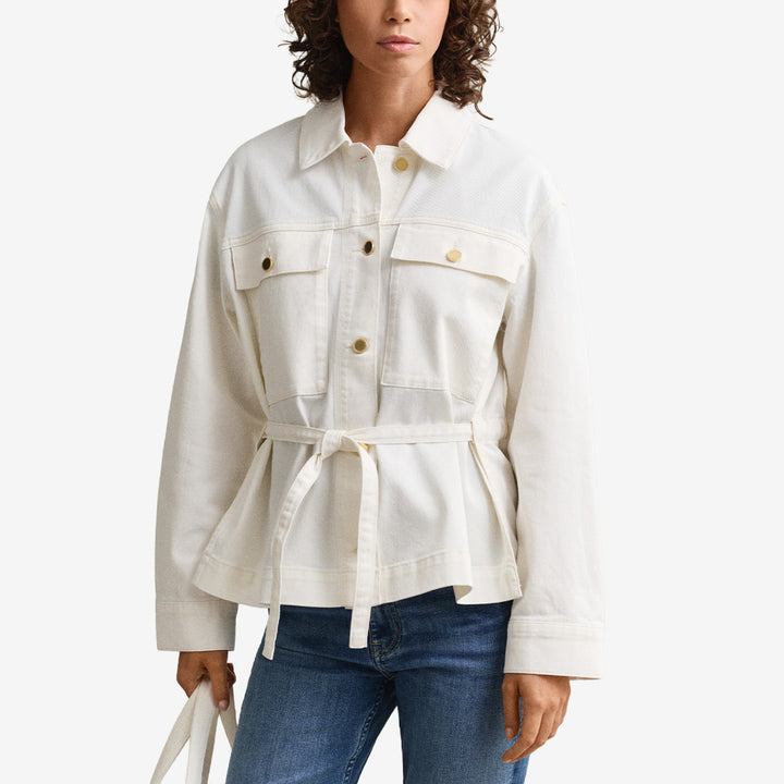 Gant Denim Jacket with Tie Detail, eggshellfärgad jeansjacka i bomullsblandning med knyt och bröstfickor