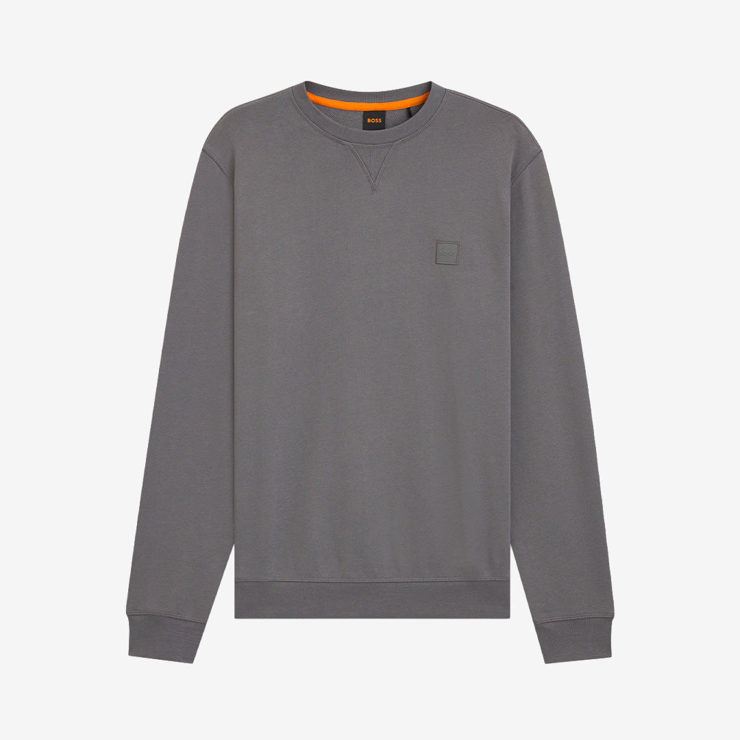 Grå sweatshirt BOSS Westart med V-insert hals och logopatch på bröstet.