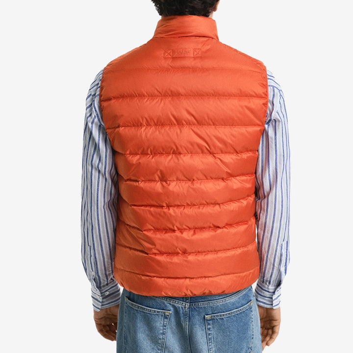 LIGHT DOWN VEST