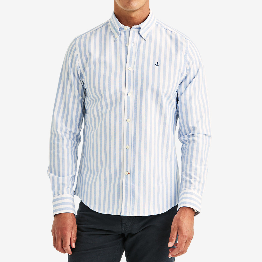 Morris Douglas Oxford Stripe Shirt Slim Fit ljusblå randig herrskjorta i bomull