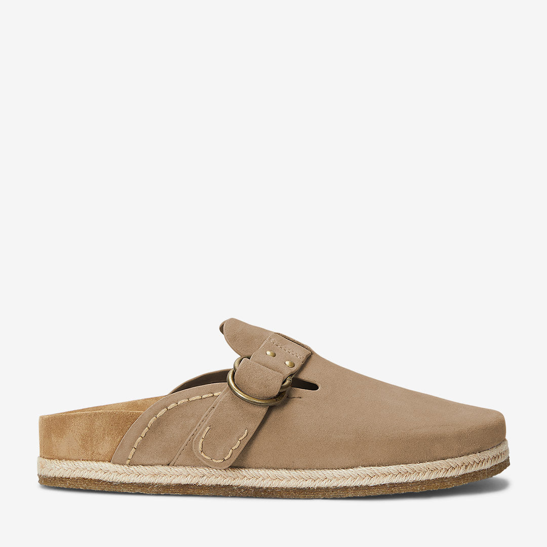 Turbach clog-sandaler från Polo Ralph Lauren i färgen Milkshake med mockaovandel och justerbart spänne.