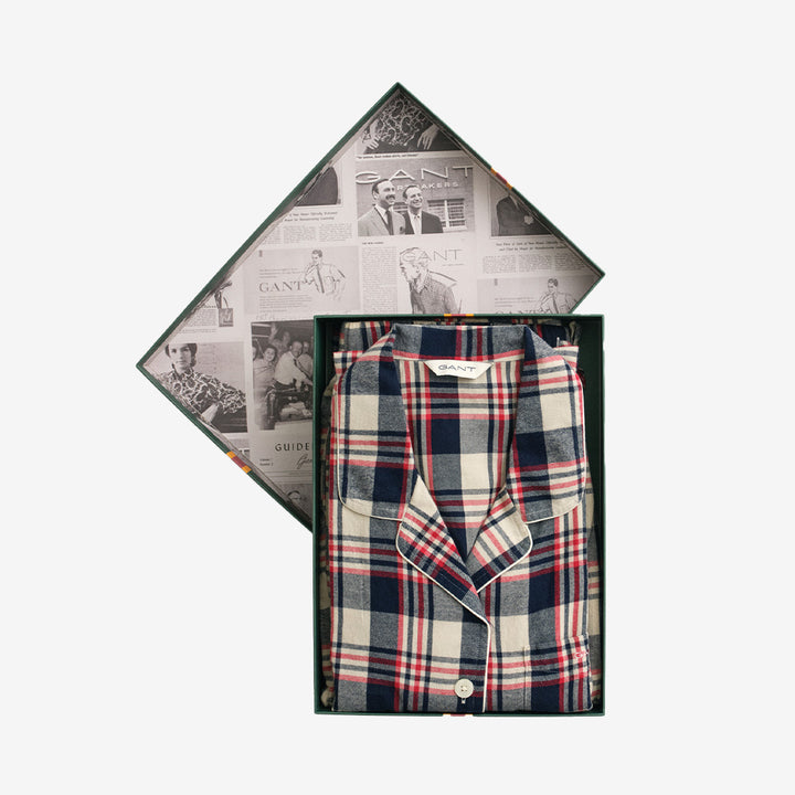 Gant Flannel Pajama Set i röd flanell med rutigt mönster och logodetalj