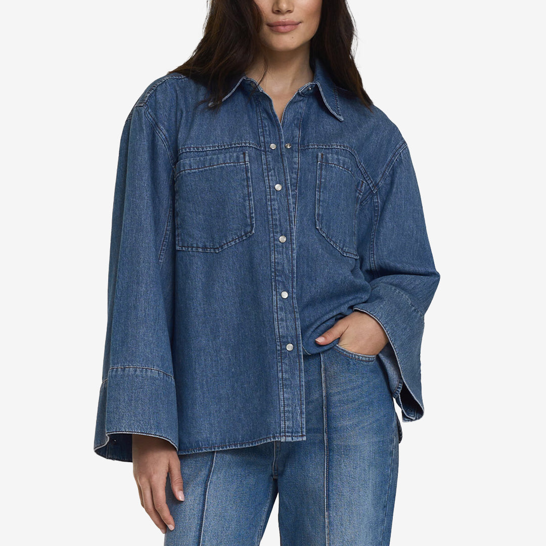 Shari Denim Shirt i deep blue wash – långärmad denimskjorta i bomull för dam