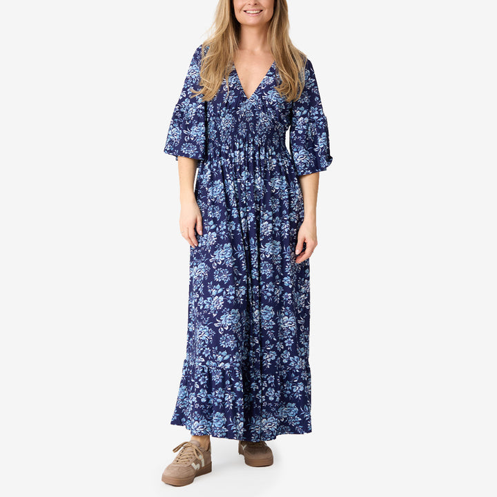 Marinblå klänning dam i polyester och elastan modell CH26SS16