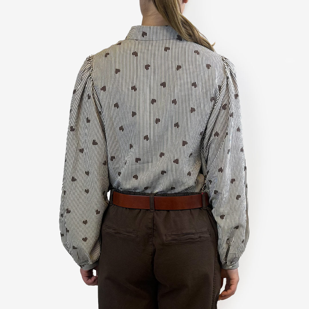 Blus m hjärtan lång ärm