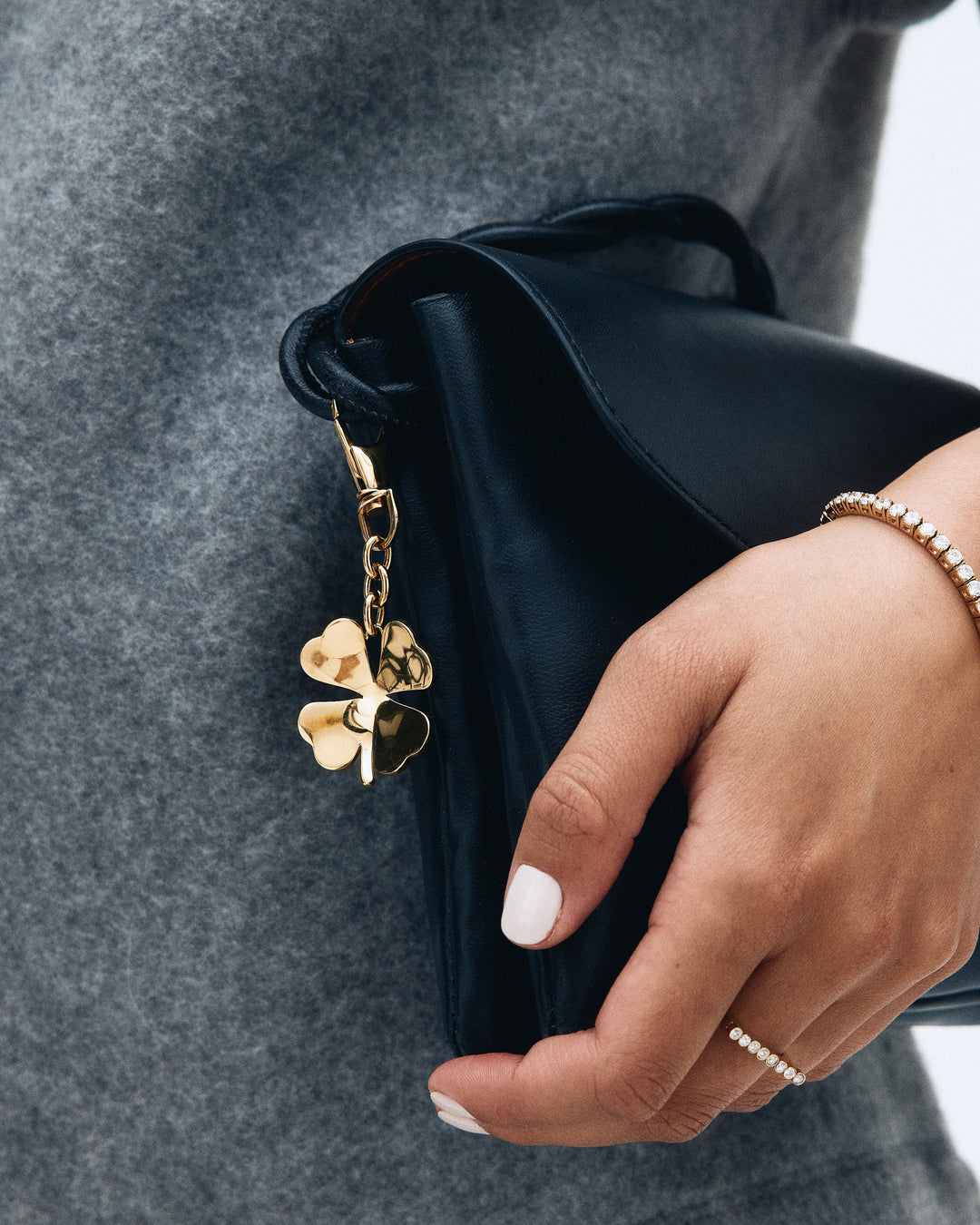 Lucky Bag Charm Gold