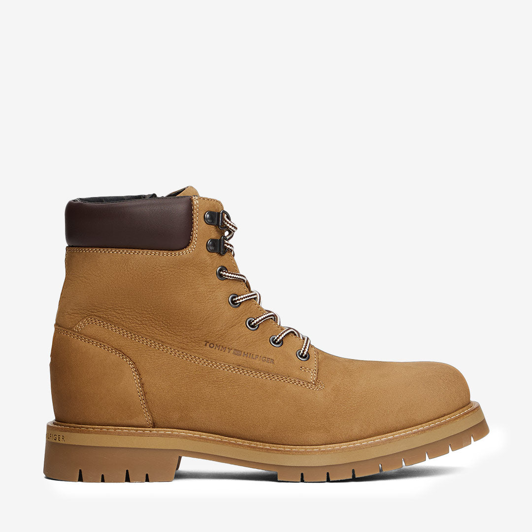 Tommy Hilfiger FLEX TH Outdoor sneaker i Desert Khaki – slitstark herrsko för stad och natur
