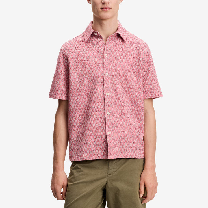 J. Lindeberg FMJT15734 Torpa Jacquard Shirt i Apple Butter med jacquardmönster och mjuk jersey för herr