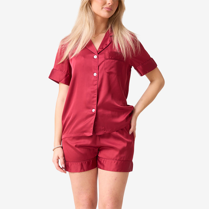Tvådelad röd pyjamas dammodell H-2102-1 