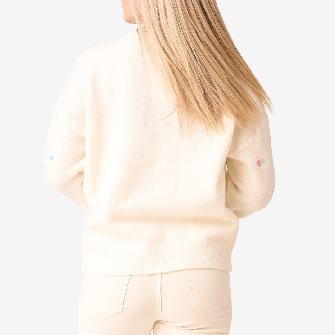 Stickad tröja  m blommor