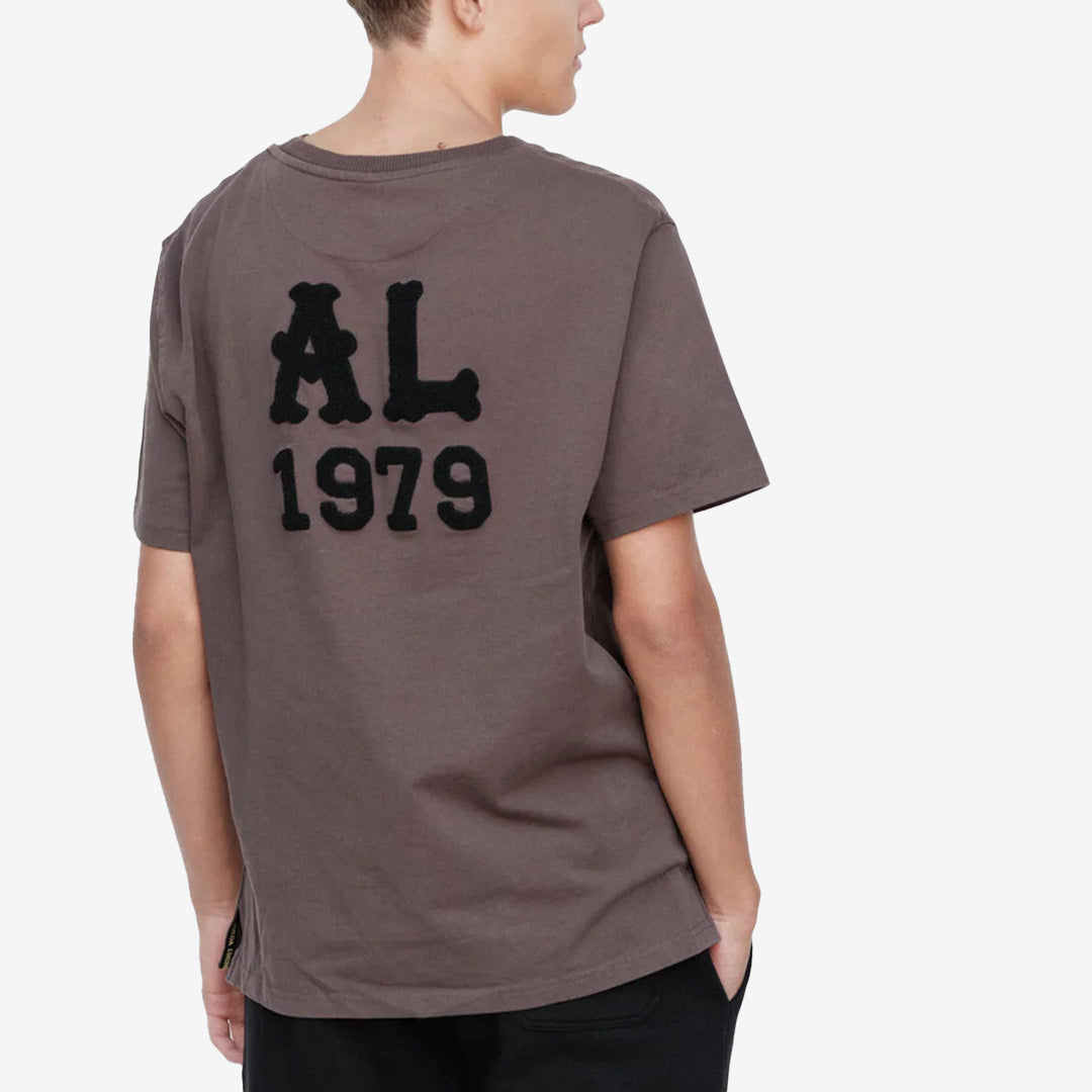 Heavy Ivy Tee